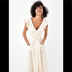 ZARA ruffled dress blogger favorite